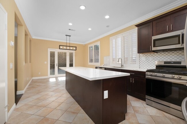 Building Photo - Charming 3-Bedroom | 2.5 BTH Home in Prime...