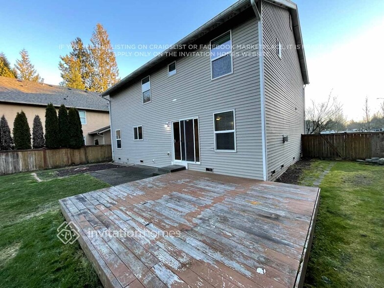 Building Photo - 15216 35th Dr SE