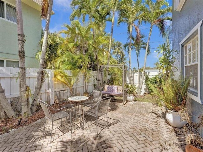 Building Photo - 51 NE 24th St