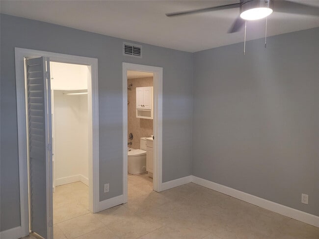 Building Photo - 1439 S Ocean Blvd