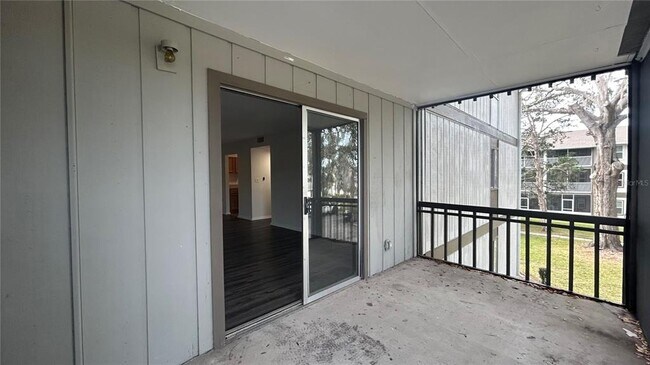 Building Photo - 6519 W Newberry Rd