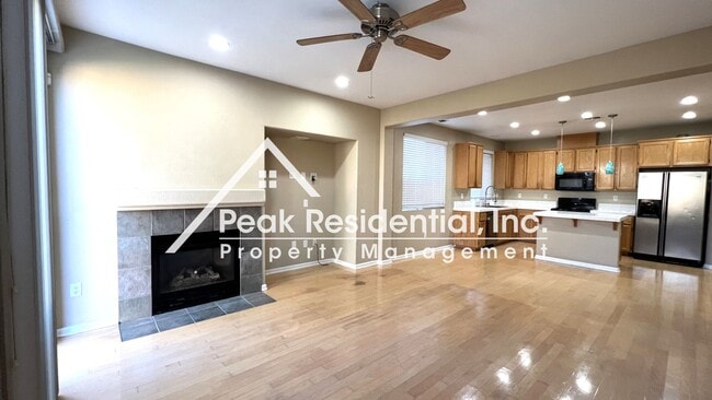 Building Photo - Wonderful Elk Grove 3bd/2ba Home with 2 Car Garage!