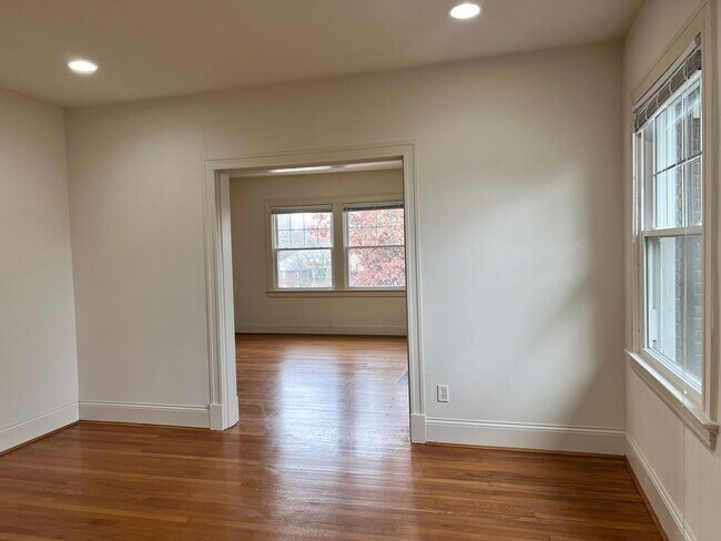 Building Photo - 3578 Burch Ave