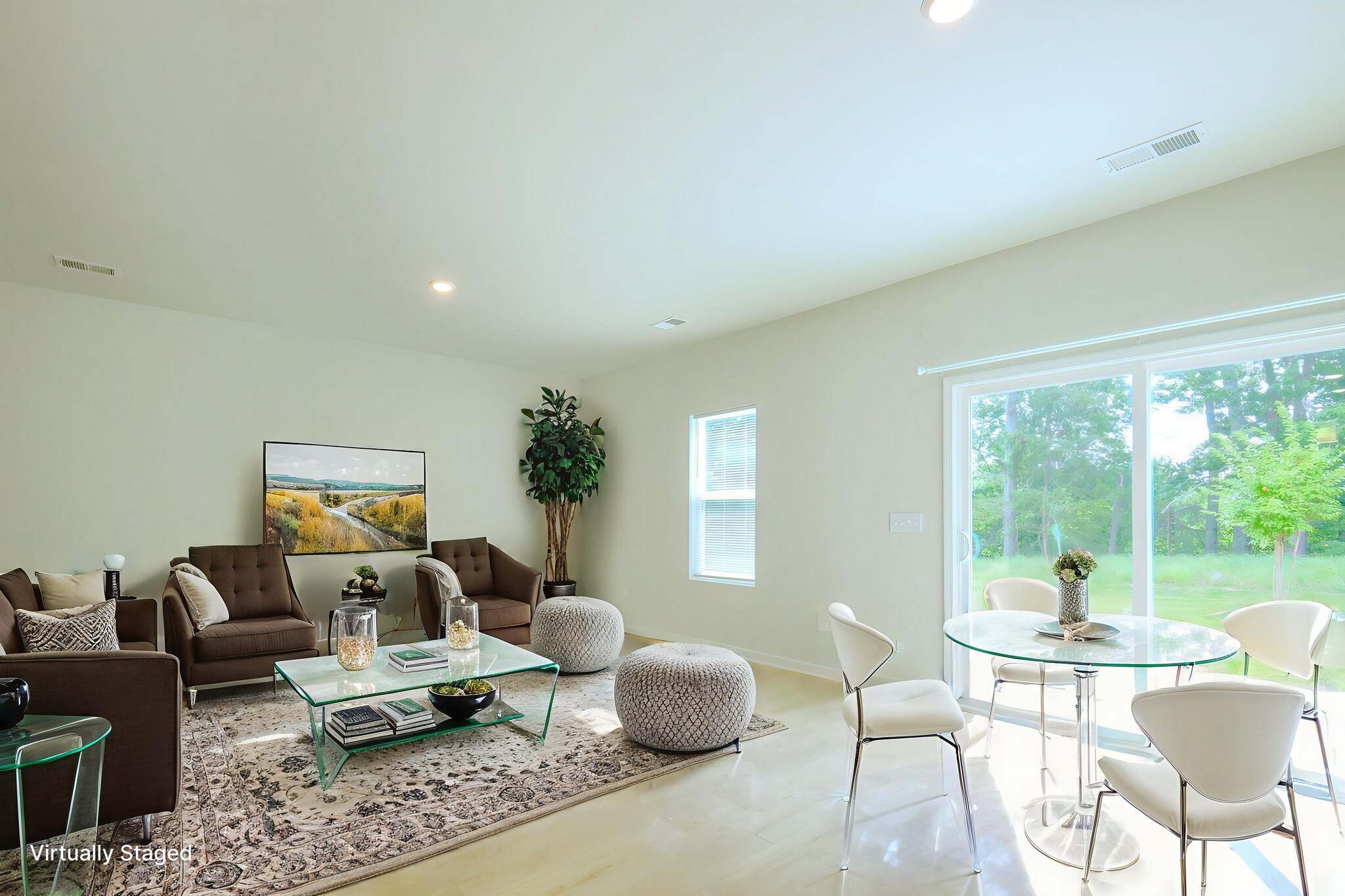 Living area. Photo is virtually staged. - 1510 Alvin Pond Dr