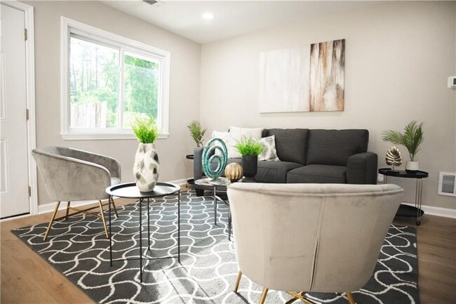 Building Photo - 3561 Misty Valley Rd