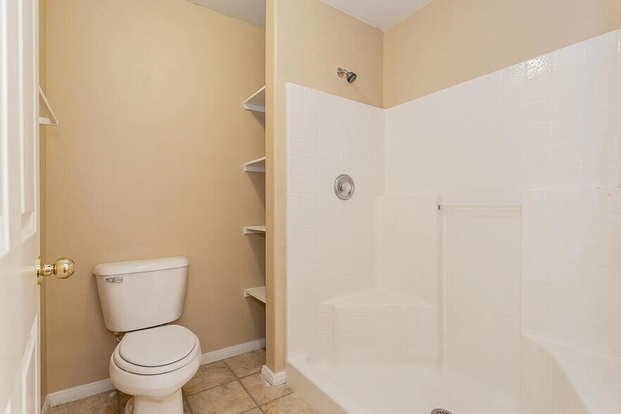 Building Photo - 1888 Big Horn St