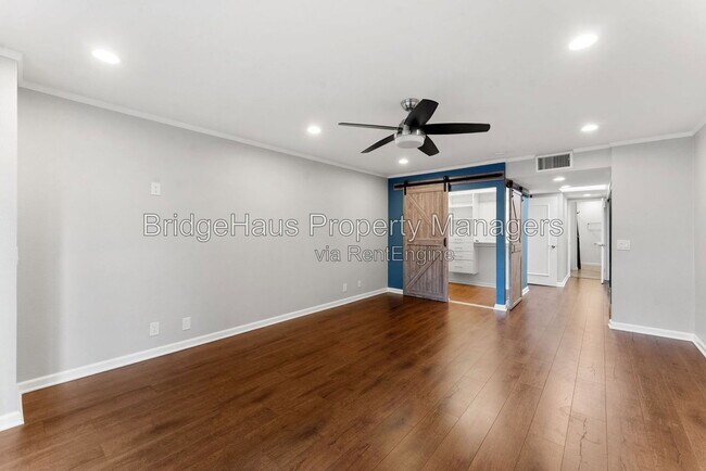 Building Photo - 7225 Navajo Rd