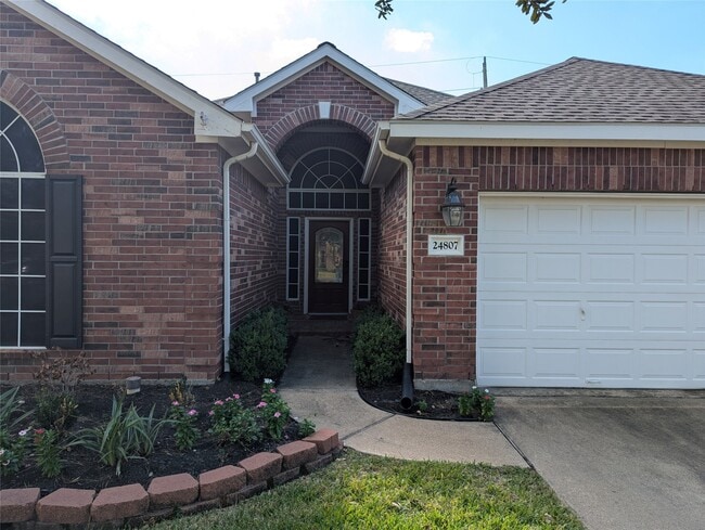 Building Photo - 24807 Blane Dr