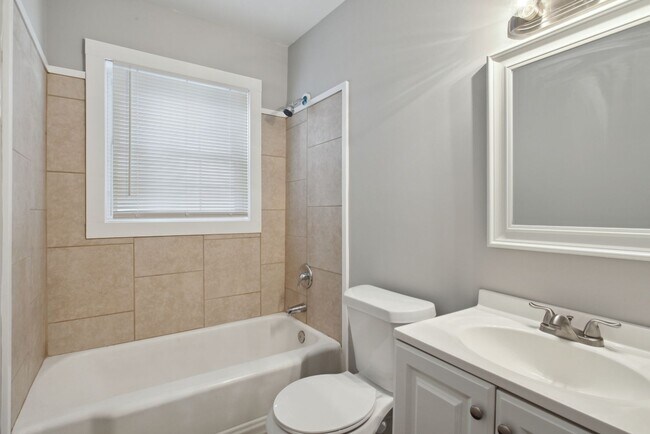Building Photo - 1219 Seiler Ave