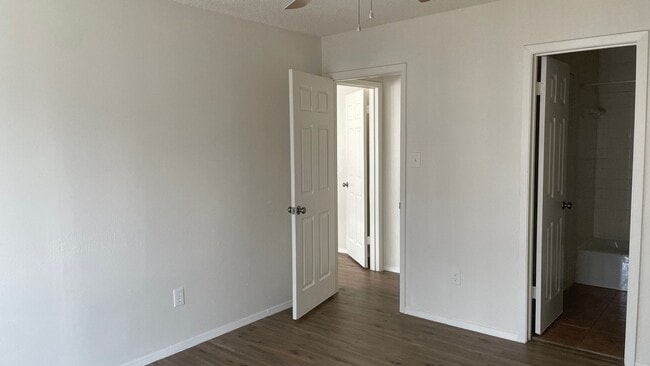 Building Photo - 1705 Coronado Hills Dr