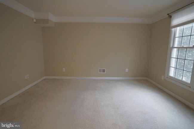 Building Photo - 1609 Leeds Castle Dr