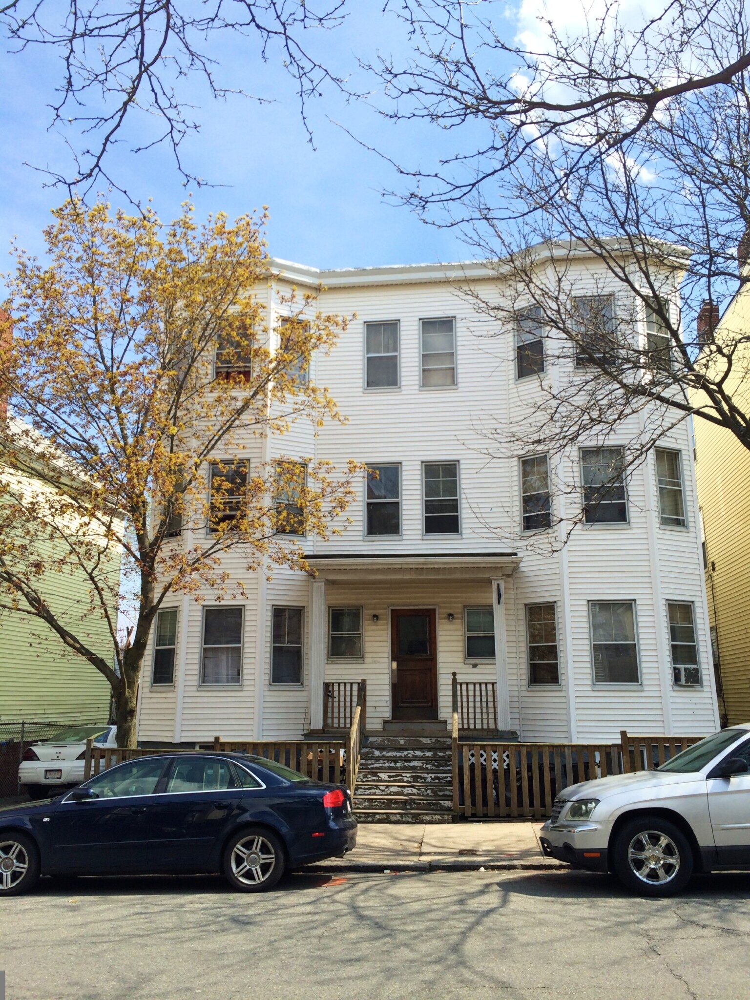 Building Photo - 119 Lexington St