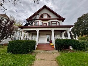 Building Photo - 2109 Washington Ave