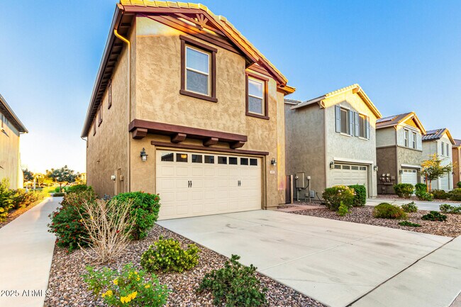 Building Photo - 2492 S Betty St