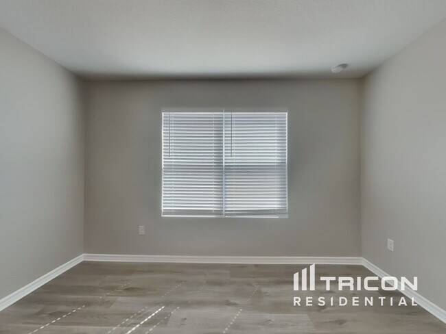 Building Photo - 2206 Rockmart Loop