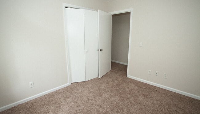 Building Photo - 1233 Old Furnace Rd