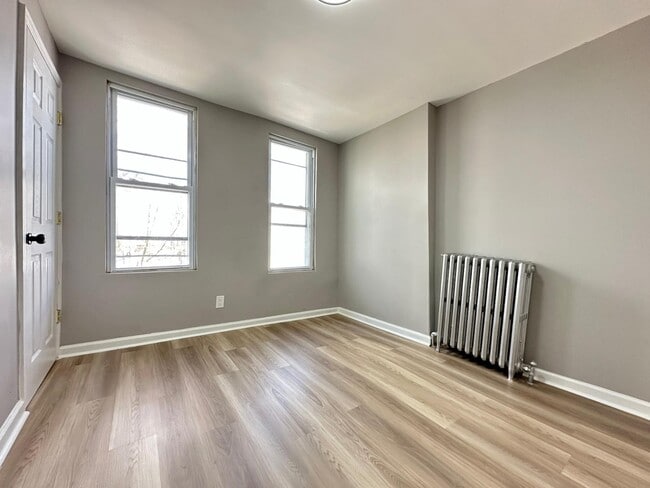 Building Photo - 6121 Delancey St