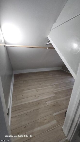 Building Photo - 178 Vassar Ave