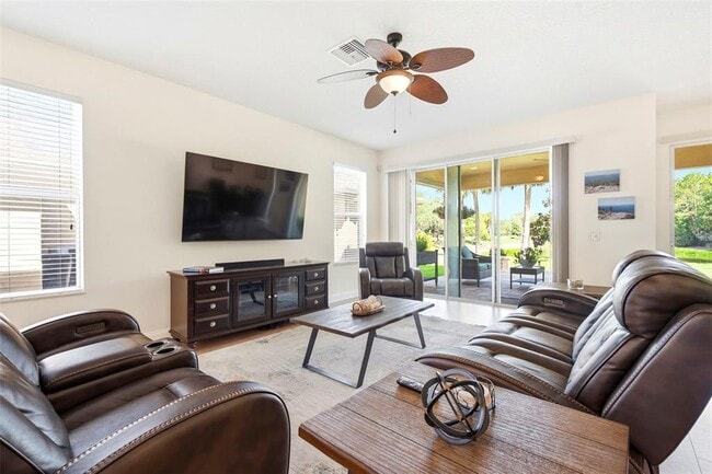Building Photo - 2734 Silvermoss Dr