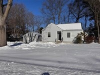 Building Photo - 14 Fenner Ln