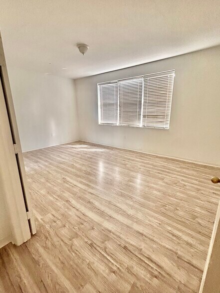 Building Photo - 13544 NW 9th St