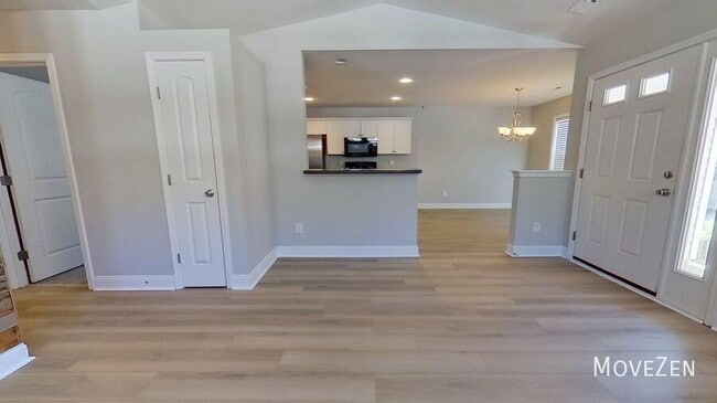 Building Photo - 2419 Red Maple Cir