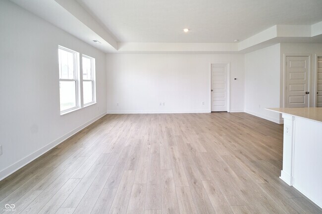 Building Photo - 8707 Maroska St