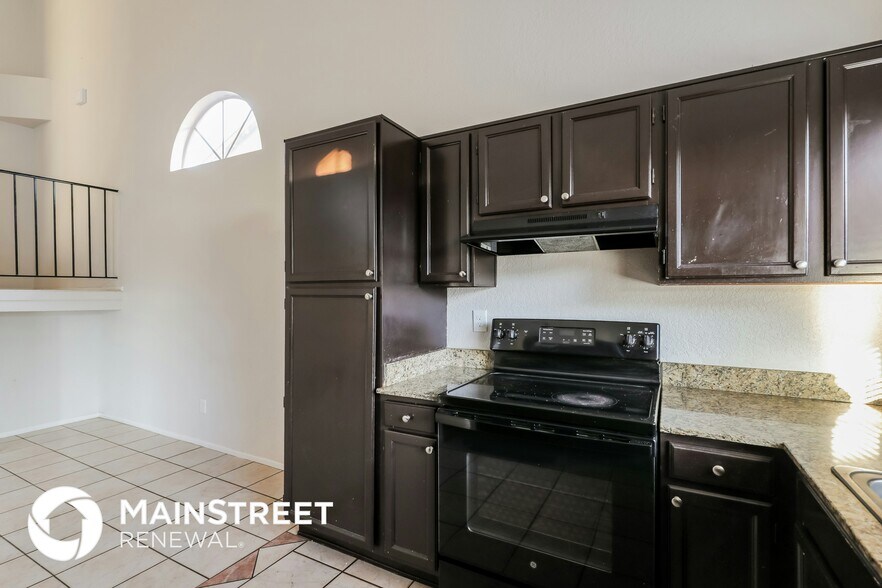 Building Photo - 3069 W Camino Fresco