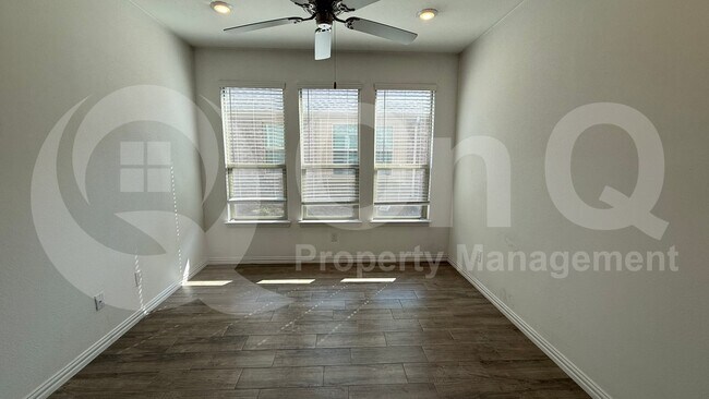 Building Photo - 1207 Sweetgum St