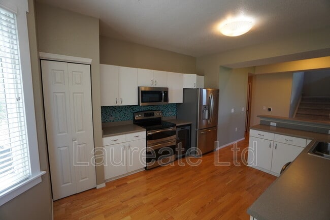 Building Photo - 6414 Silver Mesa Dr