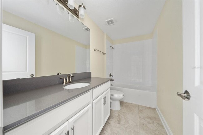 Building Photo - 12124 Sonnet Ave