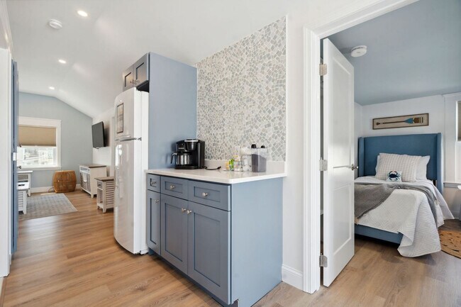 Building Photo - 61 Ocean Blvd