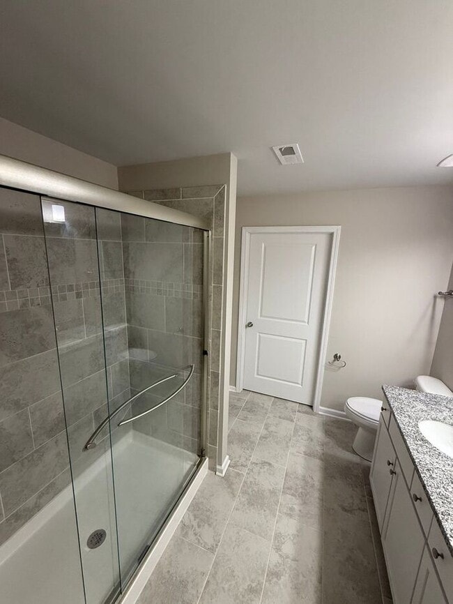 Building Photo - **Charming 3-Bedroom Home in Peaceful Stan...