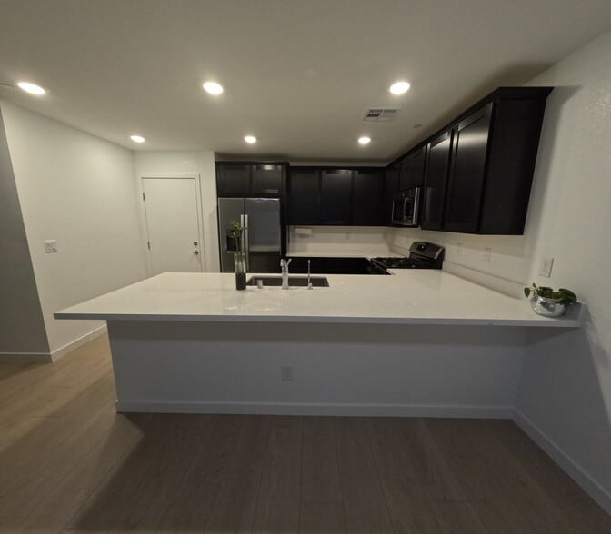 Building Photo - 10772 Blake Gardens Ct