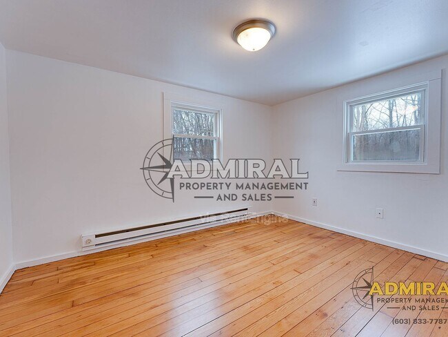 Building Photo - 6 Dora Dr