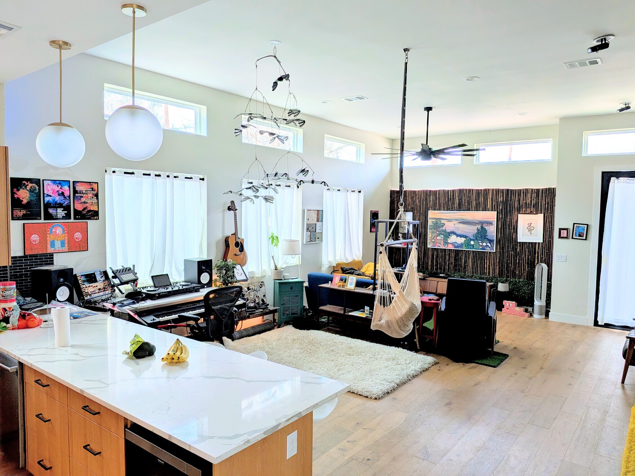 Building Photo - 1403 S Redondo Dr