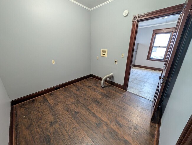 Building Photo - 60 McElwain Ave