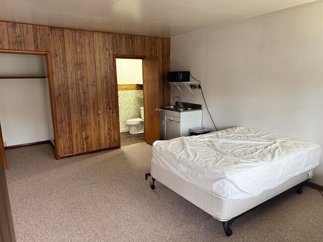 Building Photo - 7528 US-51