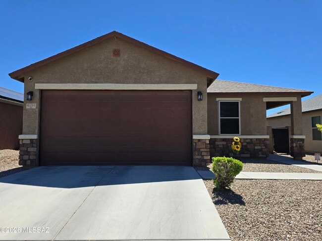 Building Photo - 6151 S Antrim Loop