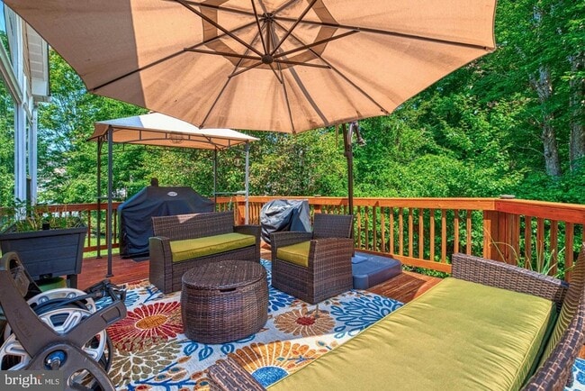 Building Photo - 8314 Sunnybrook Ct