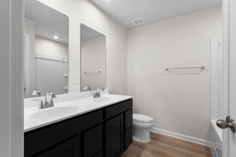 Building Photo - 34 Downing Dr