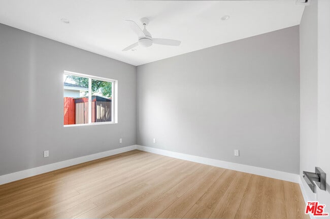 Building Photo - 21303 Celes St