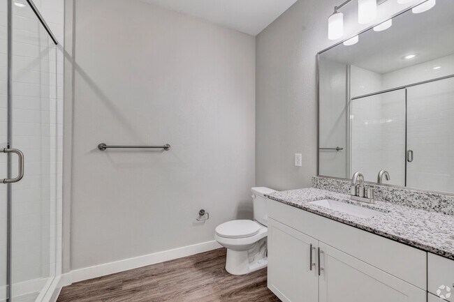 Building Photo - Half Off Rent Through 2025!