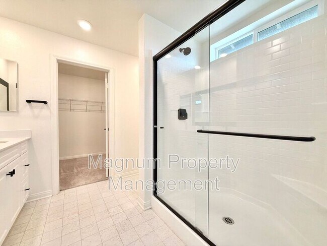 Building Photo - 28441 Dusky Willow Dr