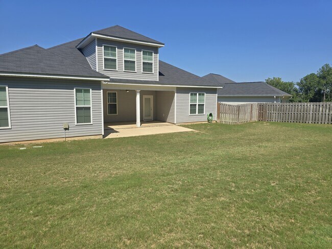 Building Photo - 7510 Paisley Cir