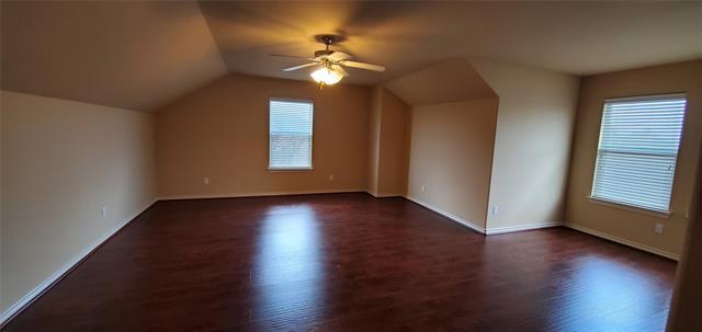 Building Photo - 300 Sunrise Ln