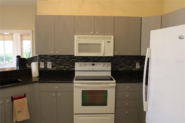 Building Photo - 3115 Live Oak Ln