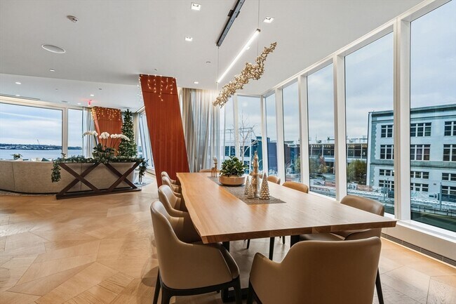 Building Photo - 150 Seaport Blvd