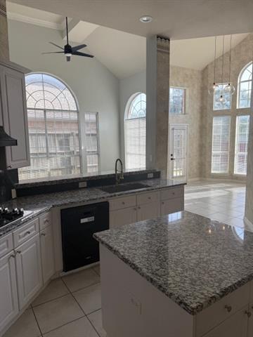 Building Photo - 117 St James Rd