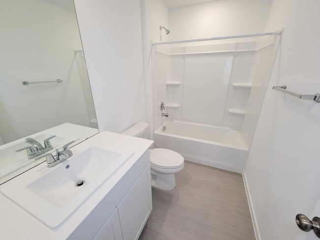 Building Photo - 1519 Gardenia Grv Ln